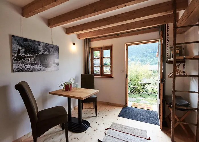 La Foyère Bed & Breakfast 3*