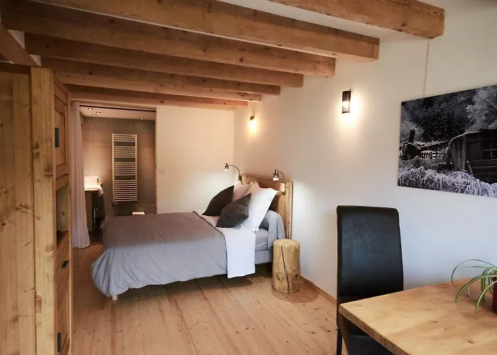 La Foyère Bed & Breakfast La Plagne